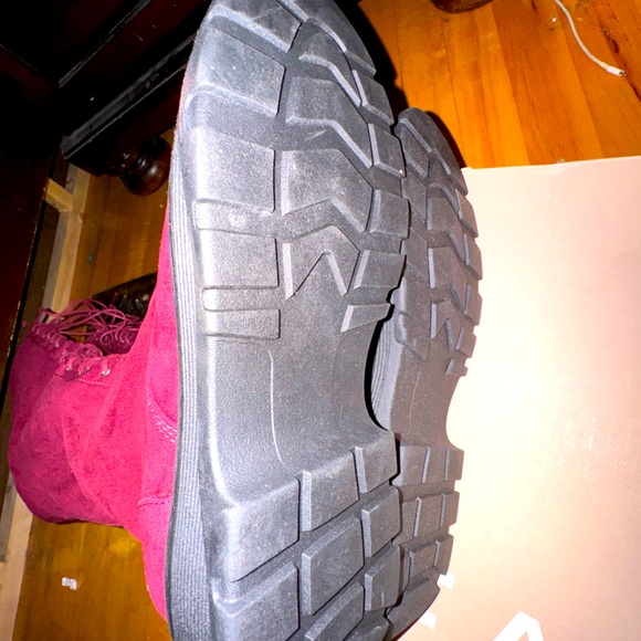 JustFab New Faux suede Burgundy chunky sole Tall lace & zipper Boots Size 9.5 - Picture 4 of 6